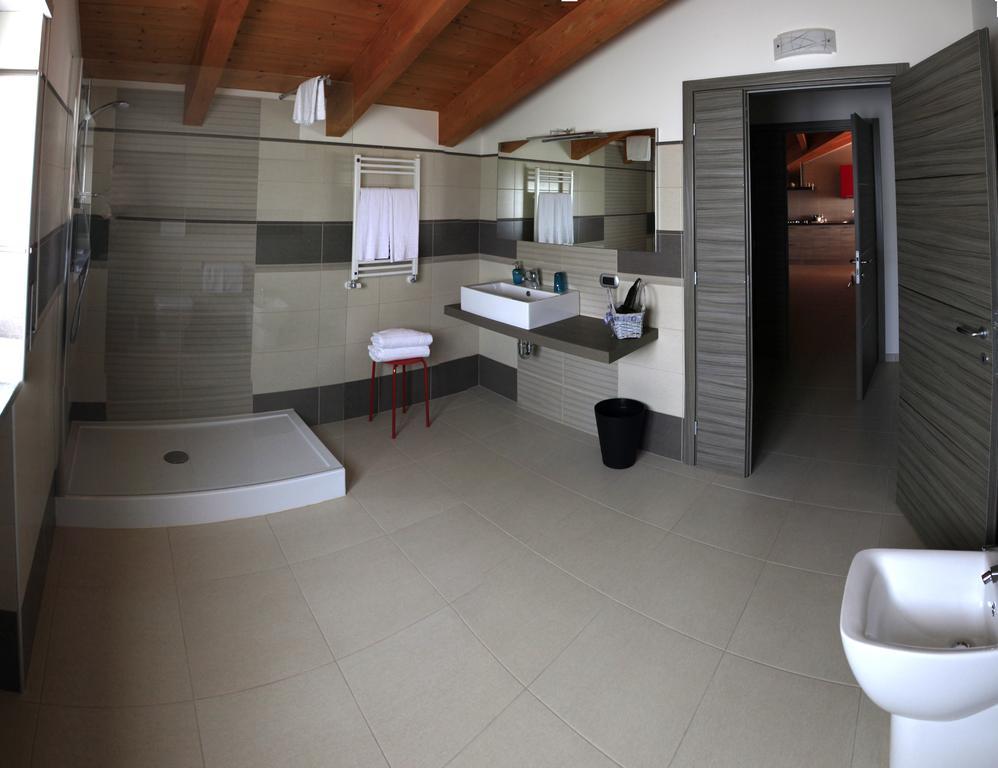 B&B Alba In Langhe Verduno Szoba fotó